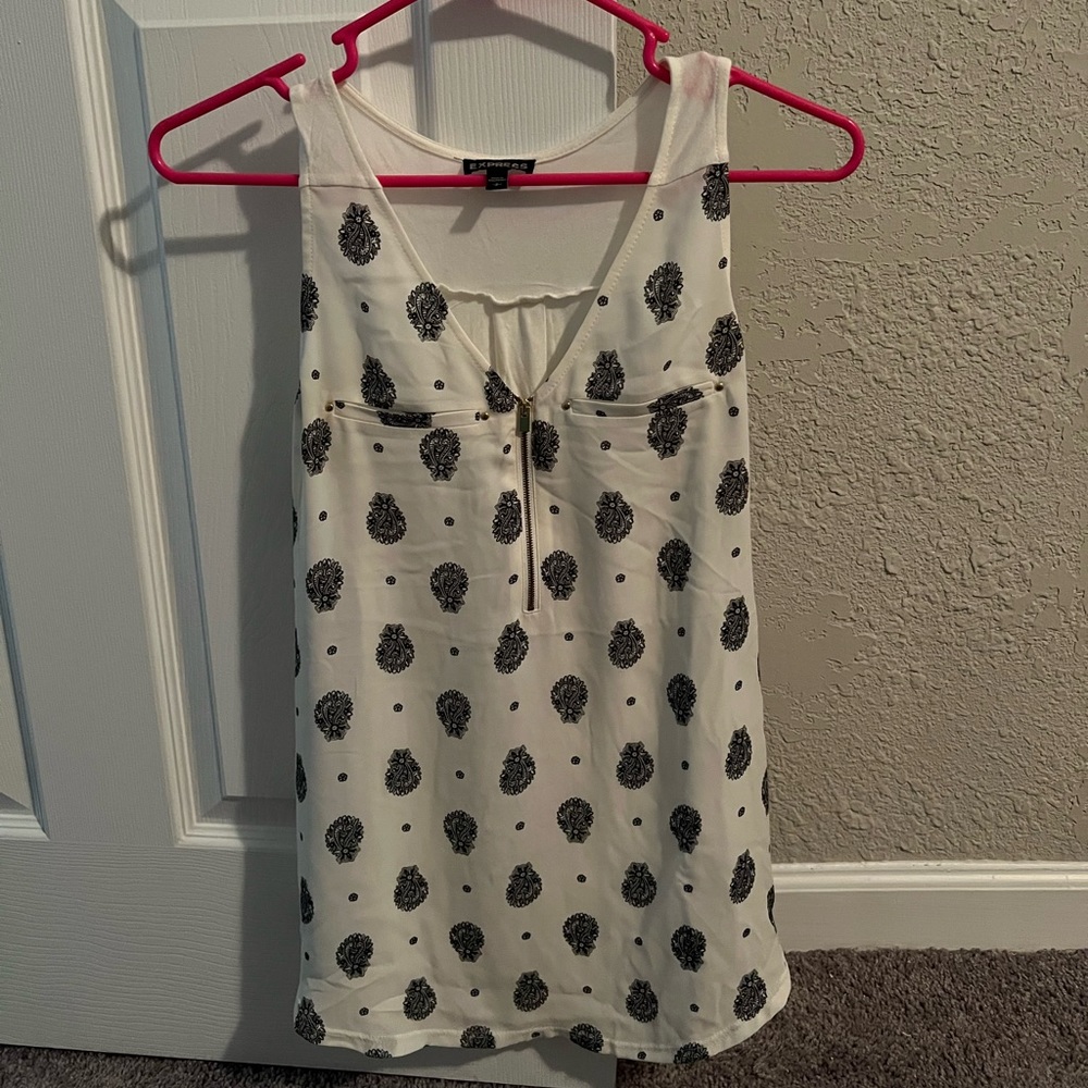 Express tank top